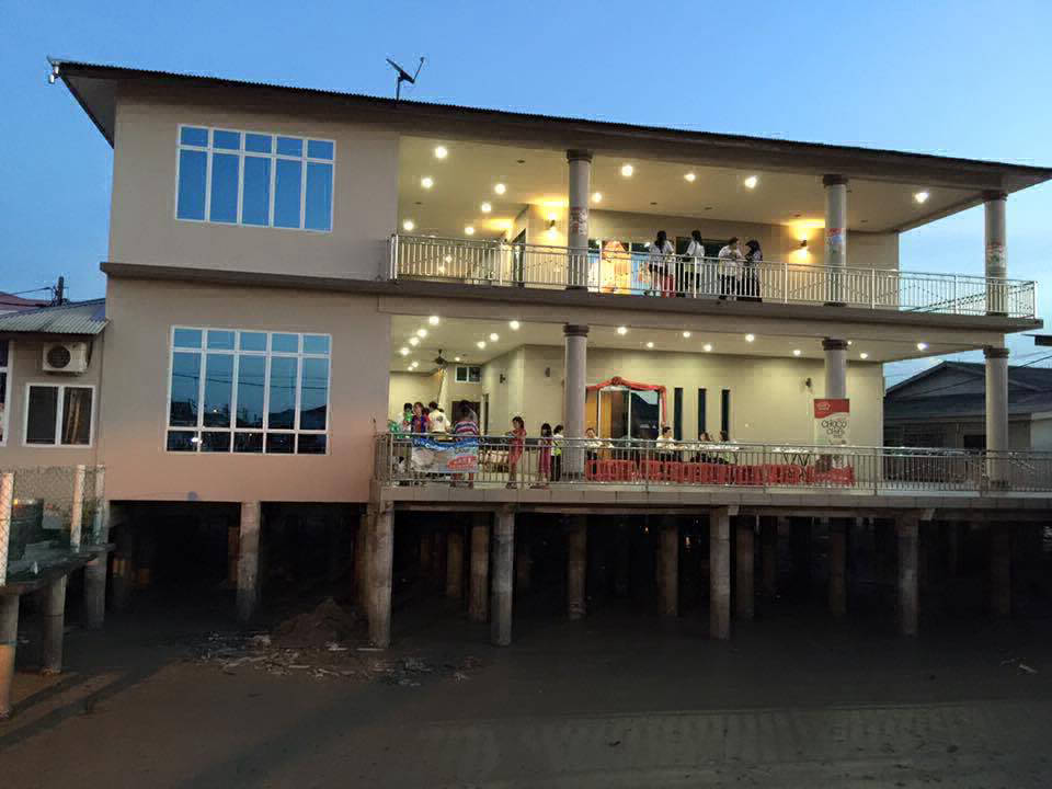 Double storey homestay